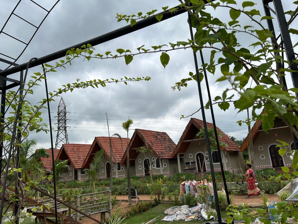 Готель Arshinagar Shilpogram Колката Екстер'єр фото